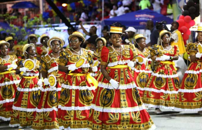 Angola: Luanda sem desfile de Carnaval